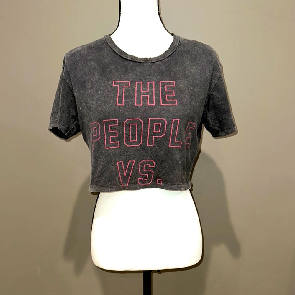 THE PEOPLE VS. distressed cropped tee
